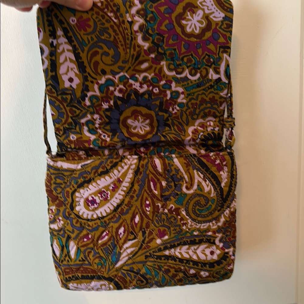 Vera Bradley Paisley Crossbody Bag - NWOT - Picture 3 of 8
